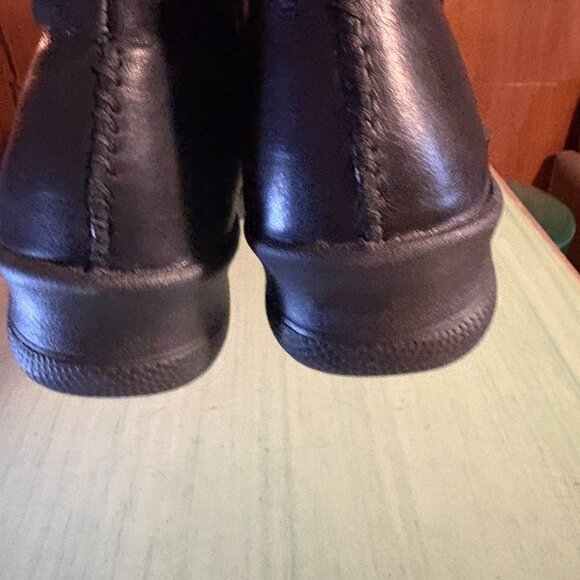 NEW Womens Keen Water Resistant Black Leather Bern Baby Bern Boots Size 9 - Picture 5 of 9